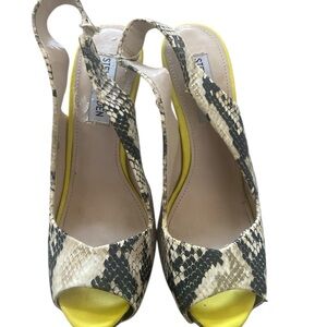 Steve Madden Snake Print Heels in Yellow and Black
